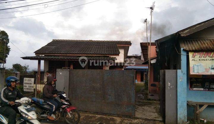 Rumah Lama Di Pinggir Jalan Raya Hanjawar Cipanas Puncak 1