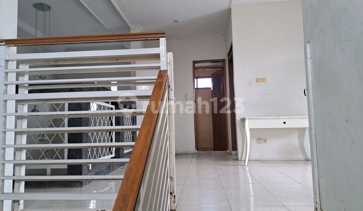 Nice 2-Story House in Margahayu Bandung Nice 2-Story House in Margahayu Bandung