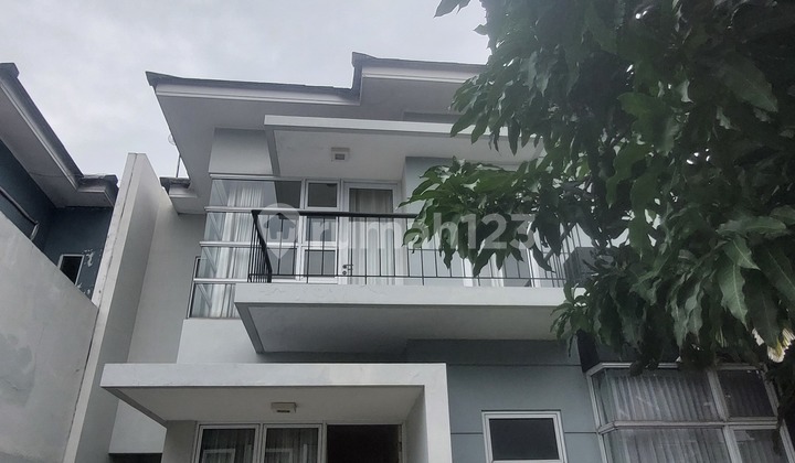 Rumah Cantik Siap Huni di Kota Wisata