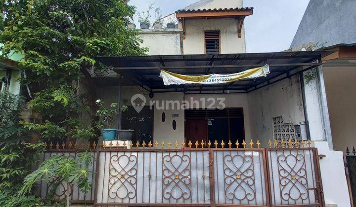 Rumah cantik di Komp. Sapta Taruna Bekasi Timur 1