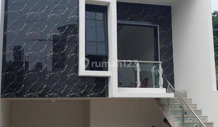 Rumah baru di Bumi Cimanggis Indah 2 1