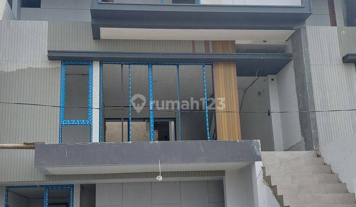 Jual Rumah baru tak perlu indent di kota wisata 2