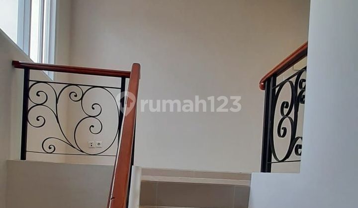 Rumah Siap Huni Dekat Gerbang Tol Kota Wisata 2