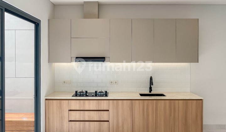 Beautiful House in Legenda Wisata Cibubur 2