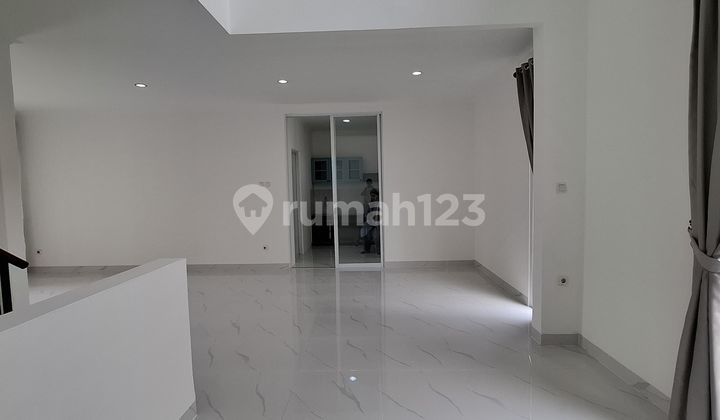 Rumah Cantik di Kota Wisata Cibubur 2