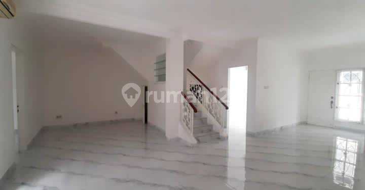 Neat House Already Renovated Ready to Live In 2