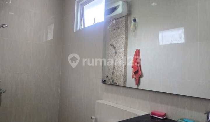 Rumah Bagus Dekat Mall Dan Pintu Tol Jati Karya 2