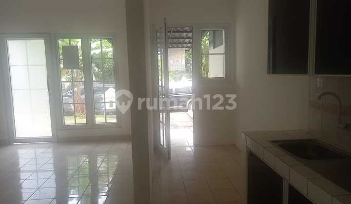 Rumah Sewa Rapi Kota Wisata