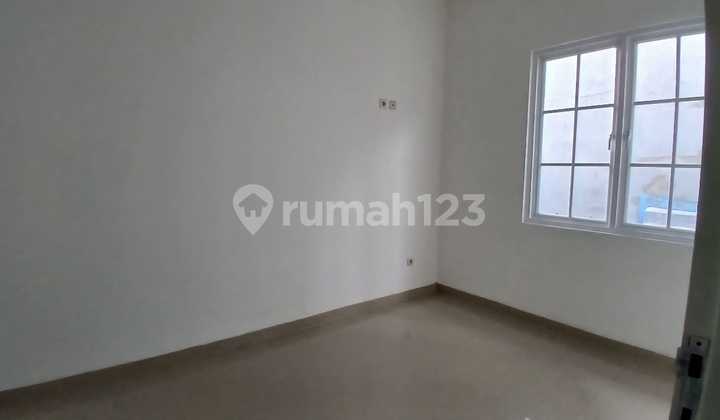 Rumah Rapi Cantik LT 120 Kotawisata 2
