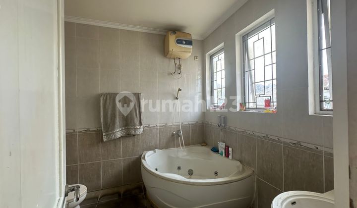 Luxurious Good House in Salzburg Cluster, Kota Wisata Housing, Jl. Pesona Salzburg, Ciangsana, Gunung Putri, Bogor, West Java, Indonesia, 16968, Cibubur 2