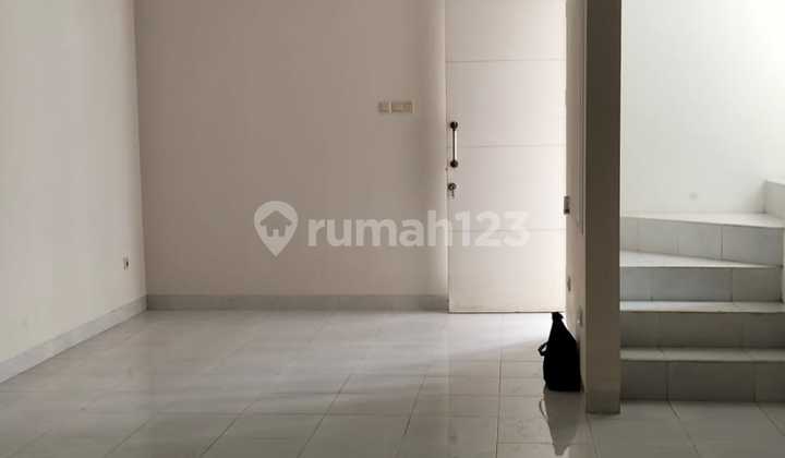 Ready-to-Occupy Rental House 65 Million in Kotawisata Ready-to-Occupy Rental House 65 Million in Kotawisata