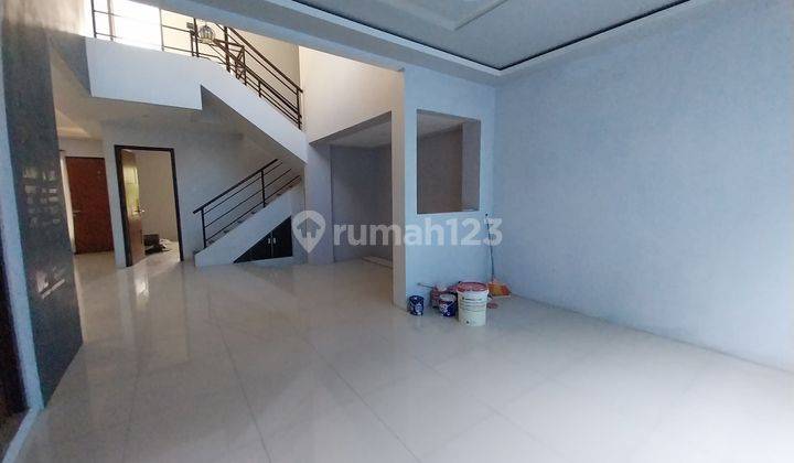 Rumah siap huni 4kamar tidur harga 2M an cluster dekat Tol 1