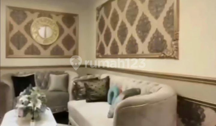 Rumah Mewah Siap Huni Kota Wisata Luas Tanah 400M Lebih Ada Kolam Renang Cluster Strategis