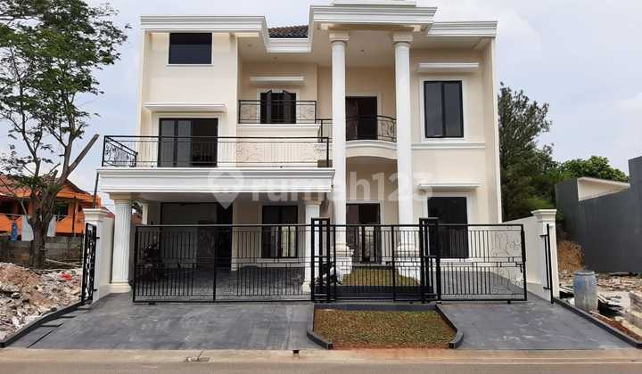 Luxury House in Tourist City Cheap Second Boulevard Has Swimming Pool Land Area 300 Meters 4+1 Bedrooms