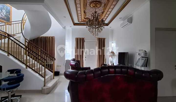 Rumah Hook Murah di Kota Wisata Kamar 4+1 Harga Dibawah 4M