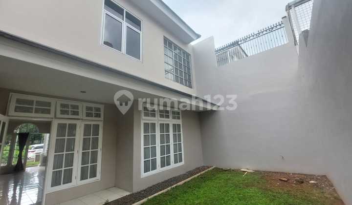 Ready-to-Occupy House in Legenda Wisata Kamat Tidur 3+1 Middle Cluster 2