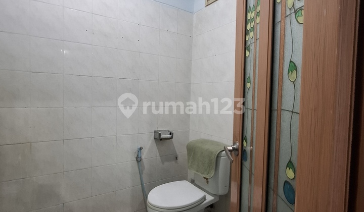 Rumah Cantik Rapi Baru Direnovasi Lingkungan Ok 2