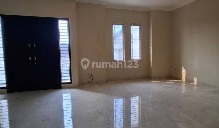 Rumah Cantik.rapi.dipermata Buana Dekat Apartemen.aerium 2