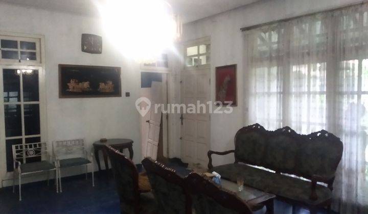 Rumah halaman luas barat Mall Solo Square 8
