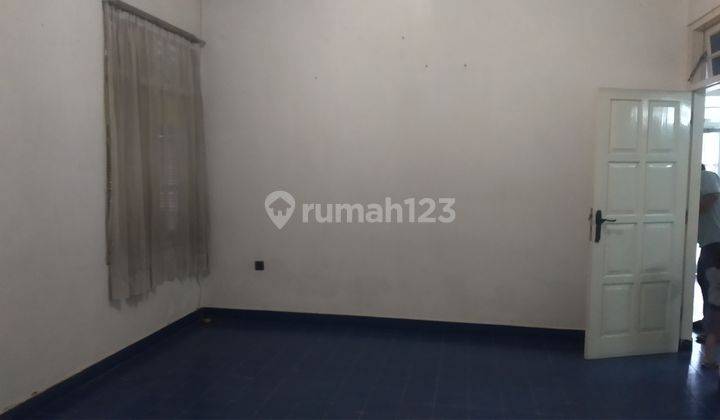 Rumah halaman luas barat Mall Solo Square 12