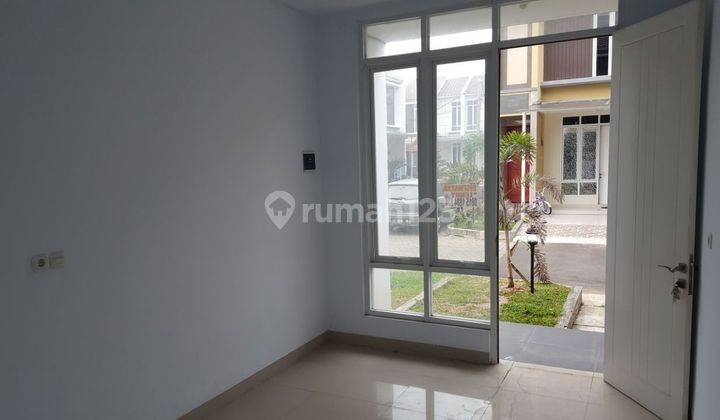 Rumah 2 Lantai 7 Menit Ke Supermal Karawaci, UPH dan RS Siloam 5