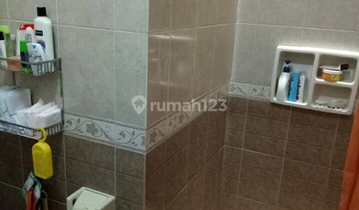 Dijual Rumah Asri Lokasi Jl.andara Raya Pondok Labu Jaksel Lt.660m 5kt 2