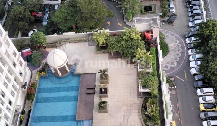 Dijual Unit Gandeng Apartemen Green Lake Sunter Furnish 2