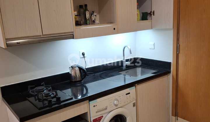 FOR RENT THE MANSION KEMAYORAN APARTMENT GLORIA TOWER HIGH FLOOR FURNISHED FOR RENT THE MANSION KEMAYORAN APARTMENT GLORIA TOWER HIGH FLOOR FURNISHED