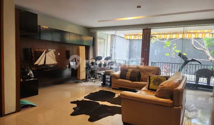 Dijual Rumah 3 Lantai di Balai Pustaka Barat Rawa Mangun Jakarta Timur 2