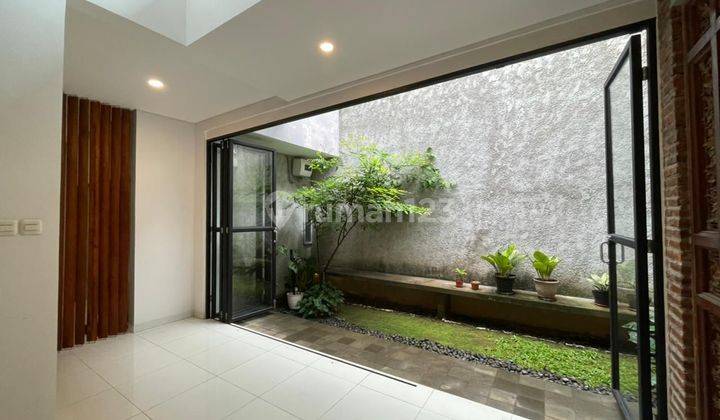 Rumah Baru Minimalis Modern Dekat Foodhall Di Jl. Karang Tengah Raya, Lebak Bulus 2