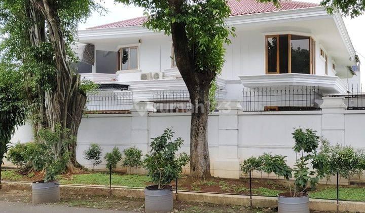 Rumah Bagus Dengan Jalan Lebar Di Kemang Dalam 1