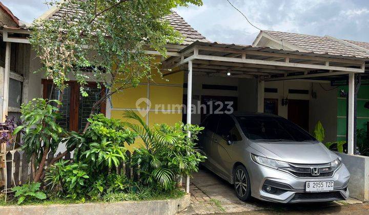 Rumah masih terawat siap huni di Jakasampurna dekat tol Becakayu dan pintu tol Bekasi Barat dan Stasiun Kranji 1