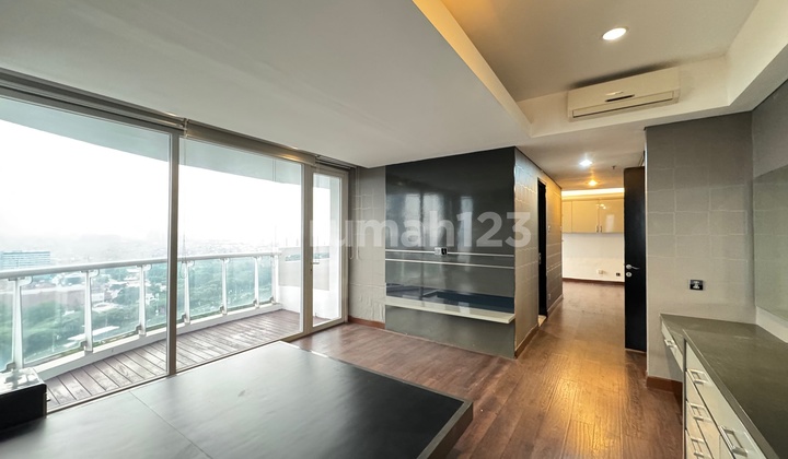 Apartemen Royale Springhill Kemayoran 196 Meter Murah