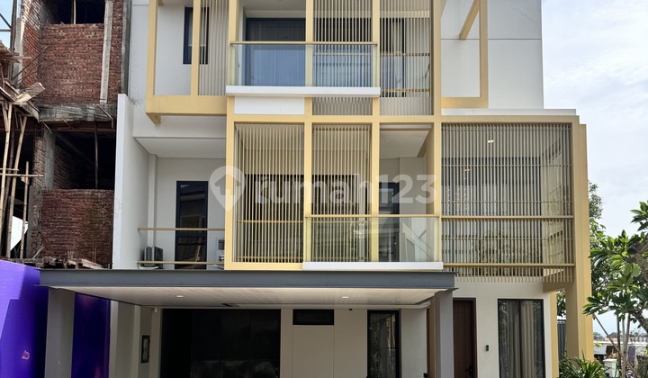Townhouse BSD eonna 10x18 3 floors