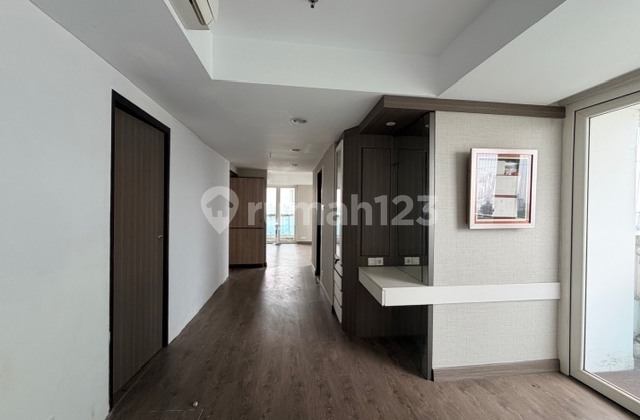 Apartemen Royale Springhill 196 Sudah Sertifikat Hadap City 2