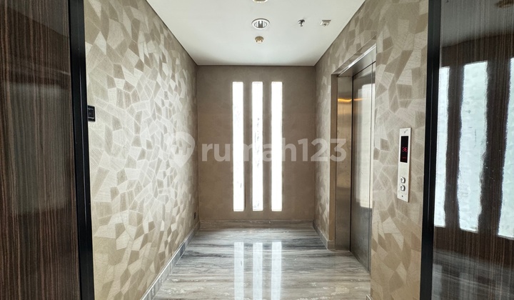 Apartemen Royale Springhill Kemayoran 196 Meter Murah 2