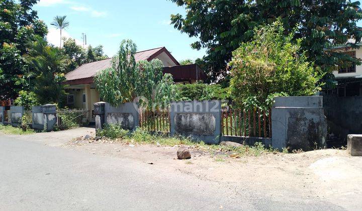 Rumah layak pakai di St. di St. Yosep Kleak Manado 5