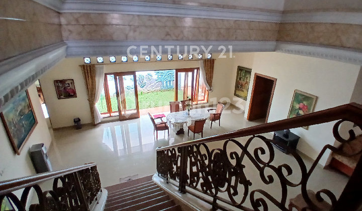 Rumah Super Mewah 2 Lantai di Cempaka Putih