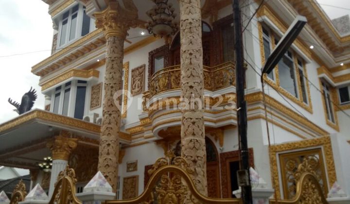 Dijual Rumah Mewah Klasik di Kampung Ambon, Jakarta Timur Dijual Rumah Mewah Klasik di Kampung Ambon, Jakarta Timur