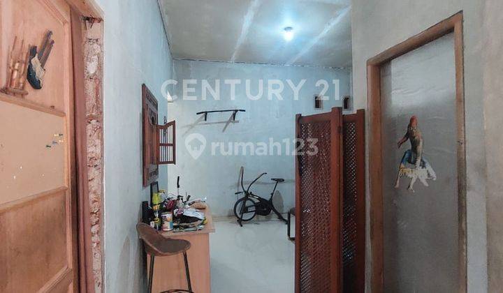 Dijual Rumah Bagus Siap Huni Lokasi Depok Jawa Barat 2