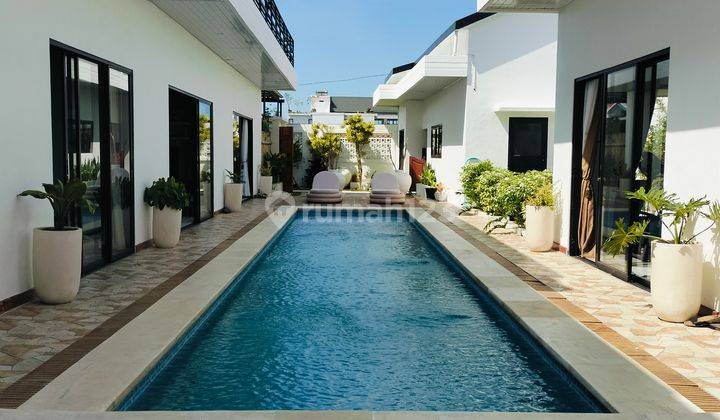 LUXURY VILLA CLOSE TO LUNA BEACH CLUB 1