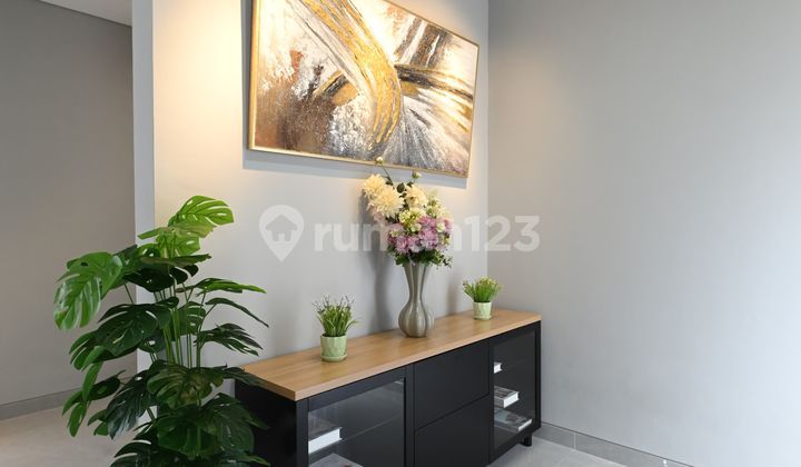 Dijual Cepat Rumah Mewah Kencana Loka Bsd 2