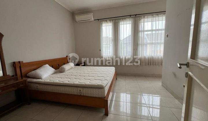 Disewakan Rumah Castilla Bsd 2