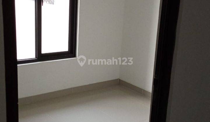 Dijual Rumah Brand New Regency Melati Mas Serpong 2