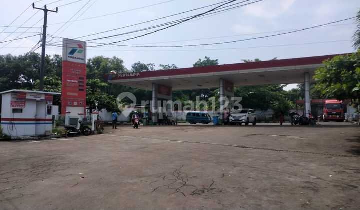 For sale: Pertamina gas station. Jonggol. Bogor.