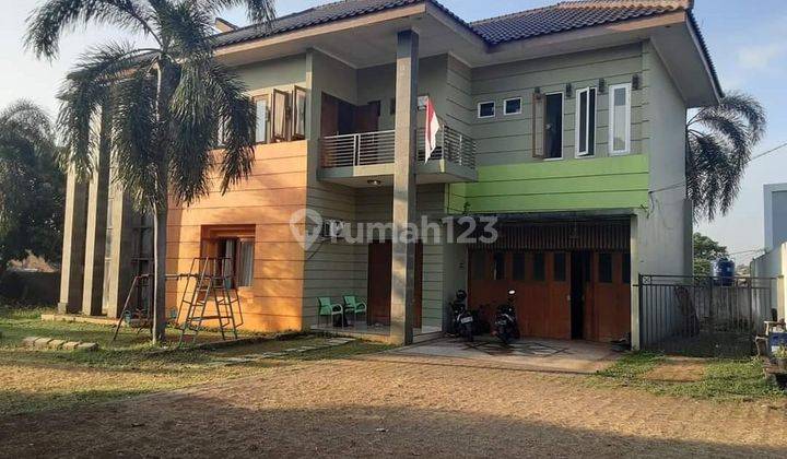 Rumah dengan halaman yg luas di Gallery Residence, Lenteng Agung 1