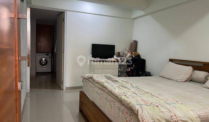 Rumah Townhouse 3lt+ Mezanine Siap Huni di Griya Selaras Cirendeu 2