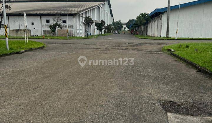 DISEWAKAN BANGUNAN EX PABRIK di KAWASAN INDUSTRI MM2100, CIKARANG 1