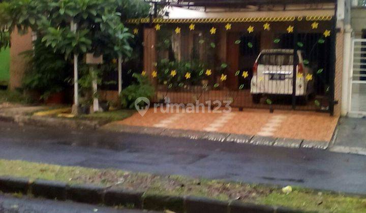 Rumah Di Lokasi Strategis Kencana Loka BSD 1