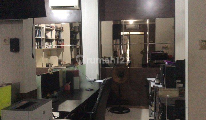 Dijual Rumah 2 Lantai Siap Huni Di Pinggir Jalan Nusaloka Bsd . Ev1 2